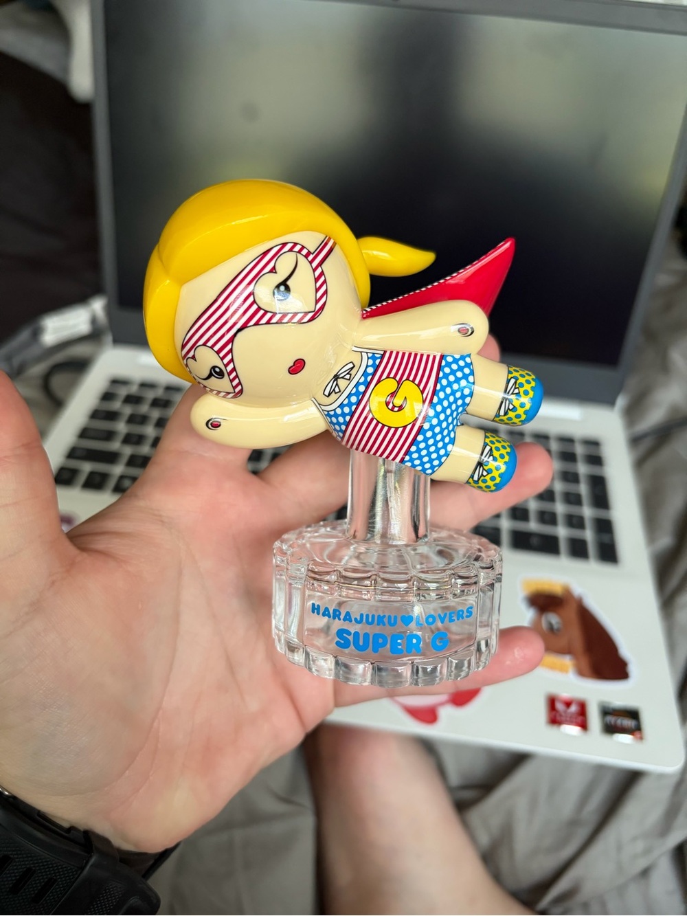 Harajuku Lovers Super G Figure — Yellow Hair, Red Cape, Blue Outfit
